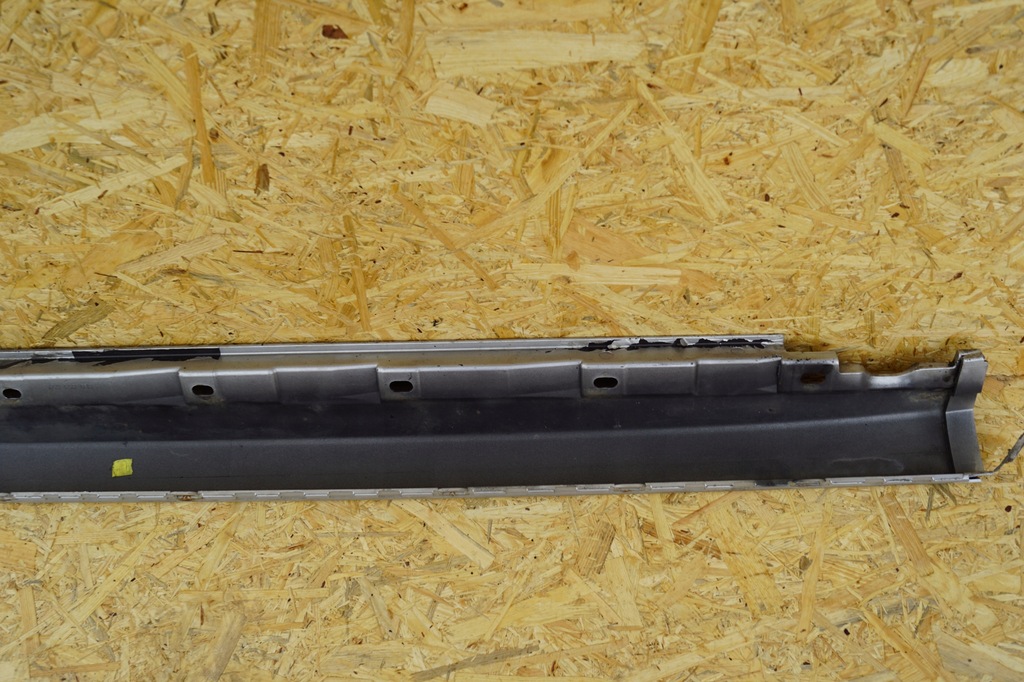 фото №6, Молдинг порог левая передний audi a4 b7 8e0853859