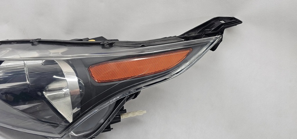 фото №5, Ford transit connect mk2 лампа перед передня ліва europa ft11-13w030db fv