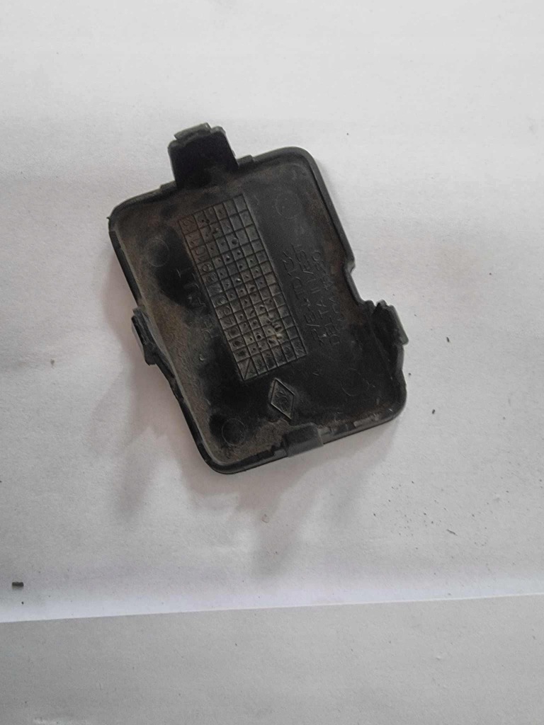 фото №3, Dacia sandero ii lift - заглушка бампера перед