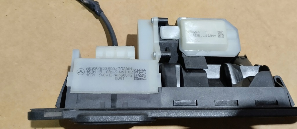 фото №5, Ручка камера заднього виду задня багажника mercedes a klasa w177 a0009056206