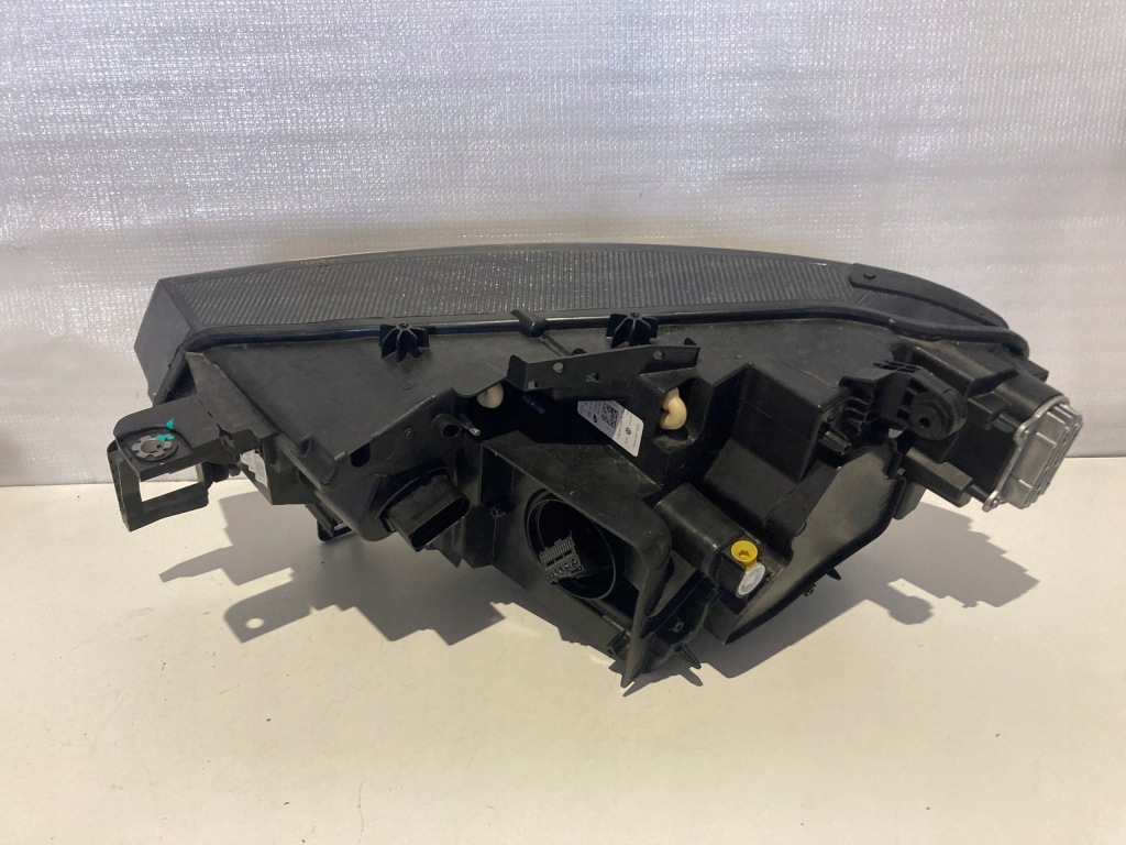 фото №10, Лампа перед правый full led iq.light vw id.4 11b941036m