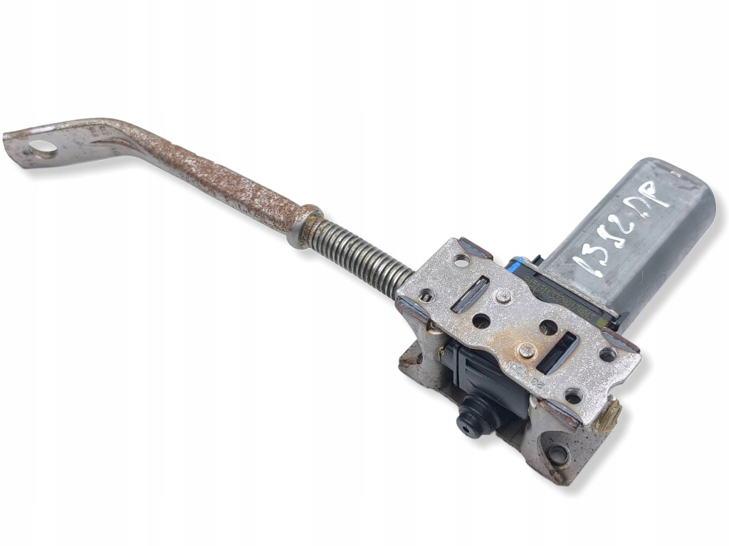 Купить Land rover range rover velar моторчик регулировки сиденье