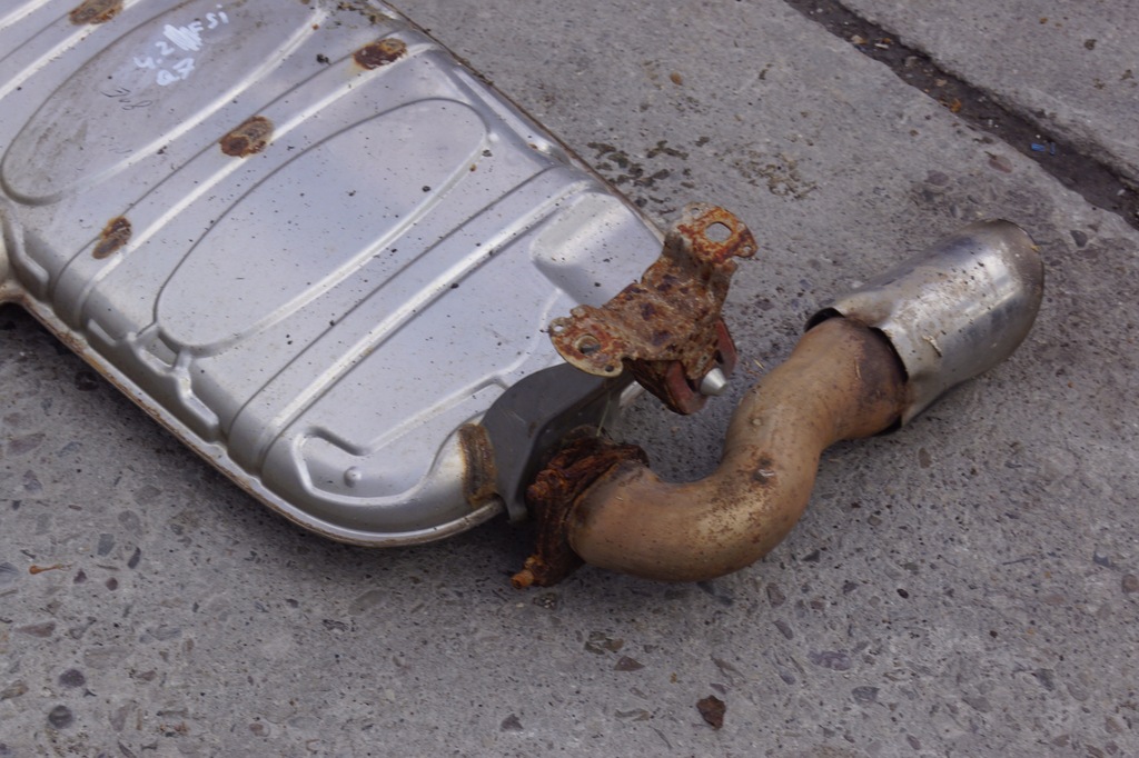 фото №7, Выхлоп гаситель конечный audi q7 4l 4.2 fsi