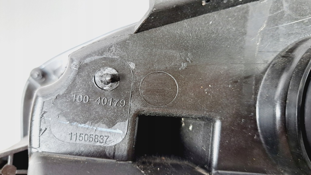 фото №13, Mg 4 mulan лампа права led saic vision 100-40179