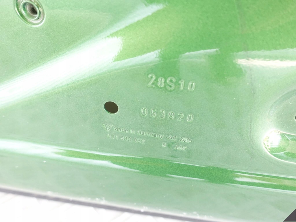 фото №10, Porsche taycan 9j1 дверь правое задняя