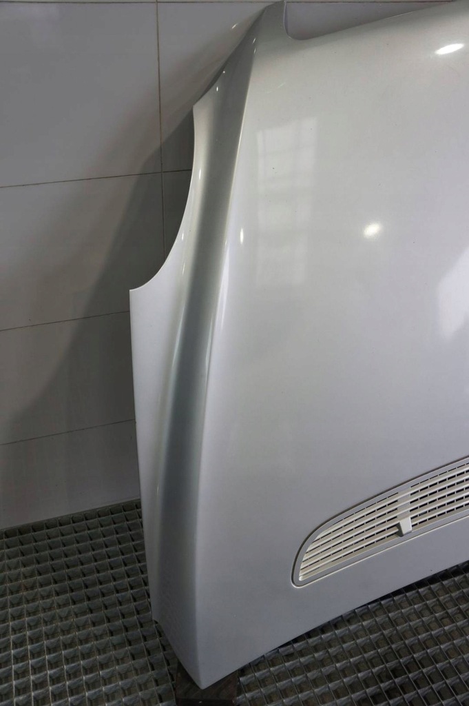 фото №2, Капот крышка двигателя c775 775 mercedes r w251