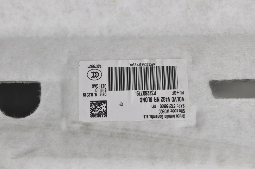 Купити Volvo v60 2 стеля дах 32260779 31457545