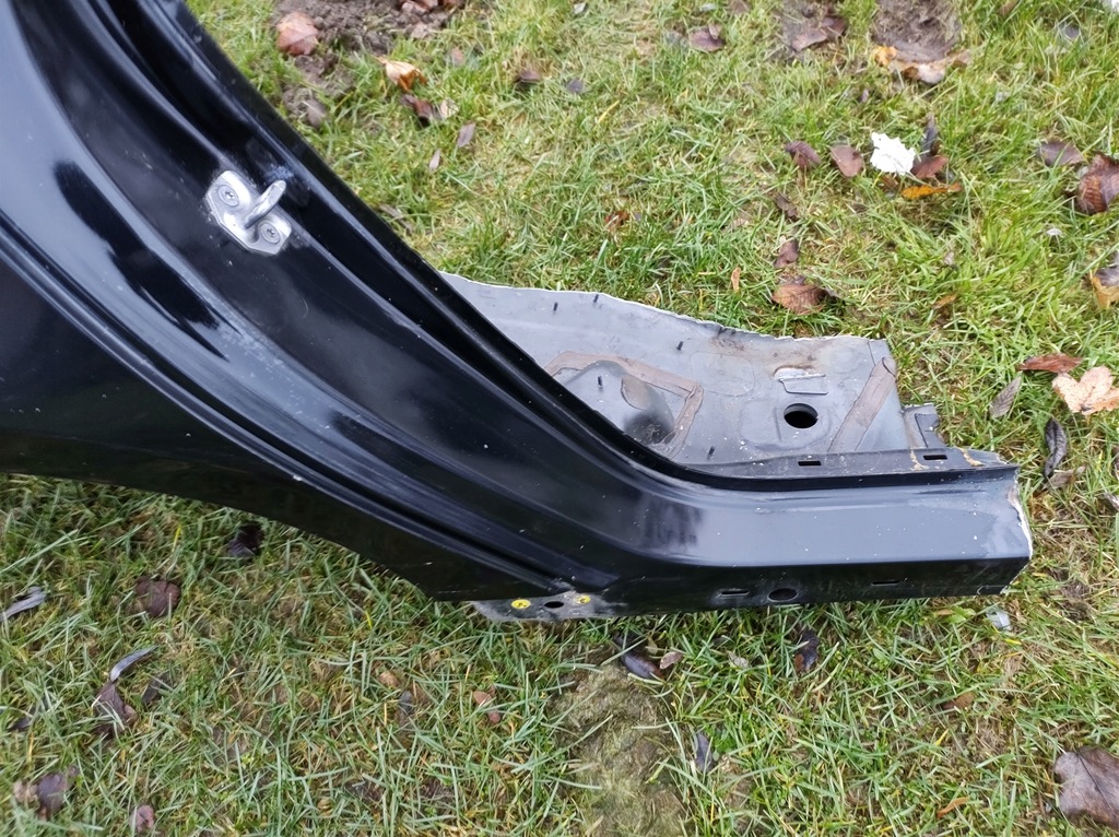 фото №10, Volvo v40 12- чверть крила задня правий