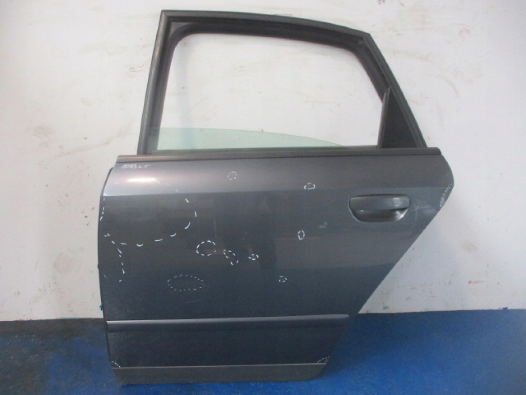 фото №1, Audi a4 b6 4d sedan полный дверь задняя левая lx7z