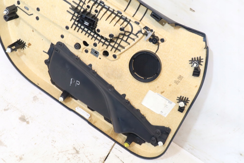 фото №6, Обшивка оббивка двері правий перед bmw 3 328i f30