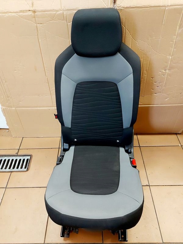 фото №1, Citroen c4 picasso 2 ii сиденье средний 2 ii ряд