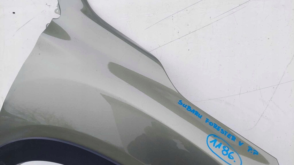 фото №6, Subaru forester v 19- крыло правый перед передний молдинг