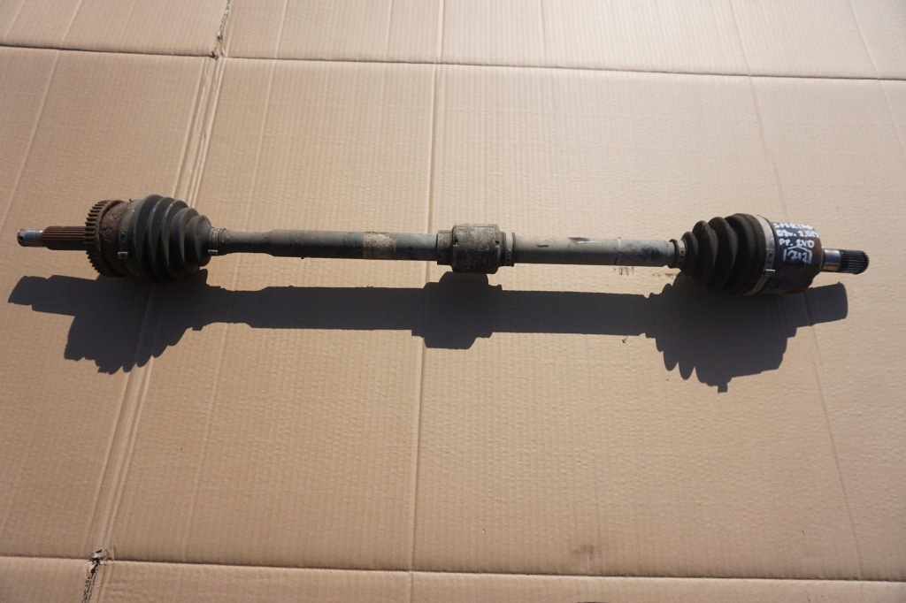 фото №1, Kia sportage ii 2004-2010r приводной вал правая шарнир 2.0b g4gc 2wd 495001f200