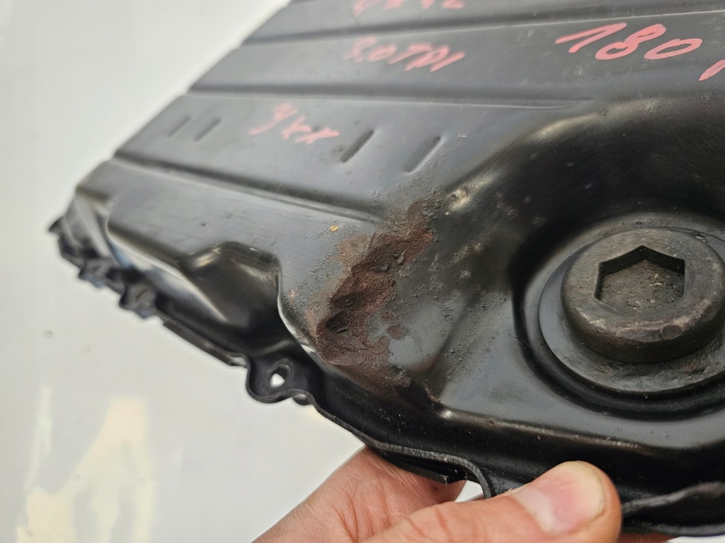 Audi q7 4l 07r 3.0 tdi поддон масляная коробки передач jxx 09d321361a Киев