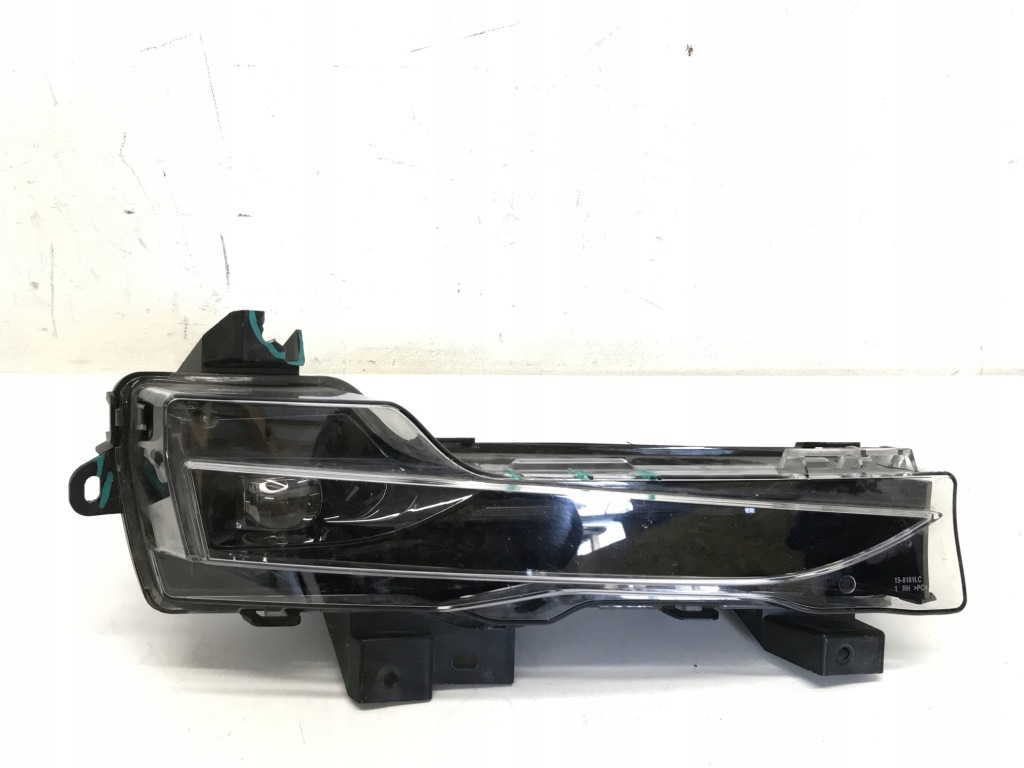 Купити Tesla 3 y протитуманна фара правий led drl 1624798-00-a