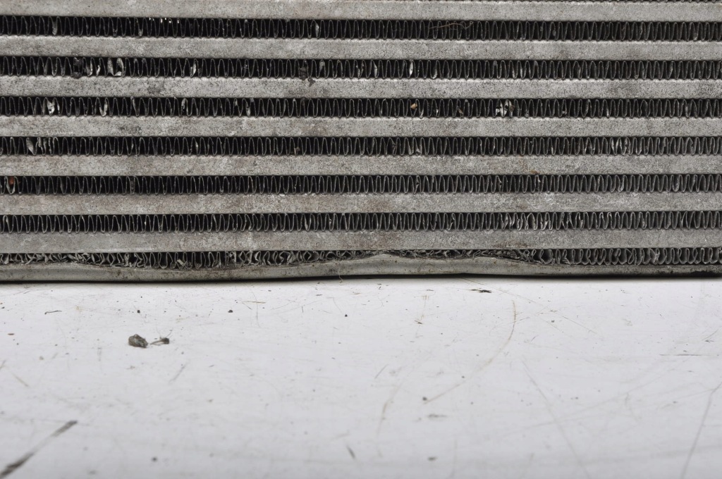 Volvo xc70 2 радиатор воздуха интеркулер 31338474 в Украине