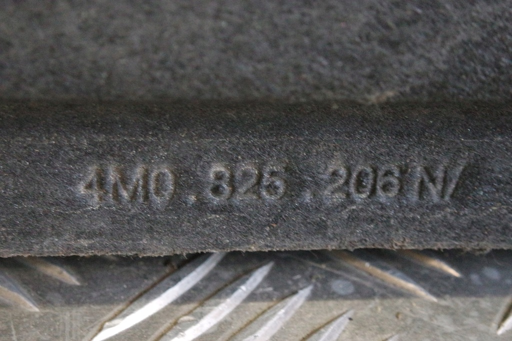 фото №2, Защита подвеска porsche cayenne 9y 4m0825206n