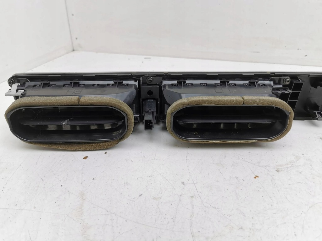 фото №9, Volvo s80 2008 среднего обдув панели приборной панели