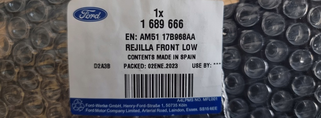 Решітка радіатора решітка радіатора бампера перед ford c-max mk2 2010- 1689666 _ am51-17b968-aa Ціна