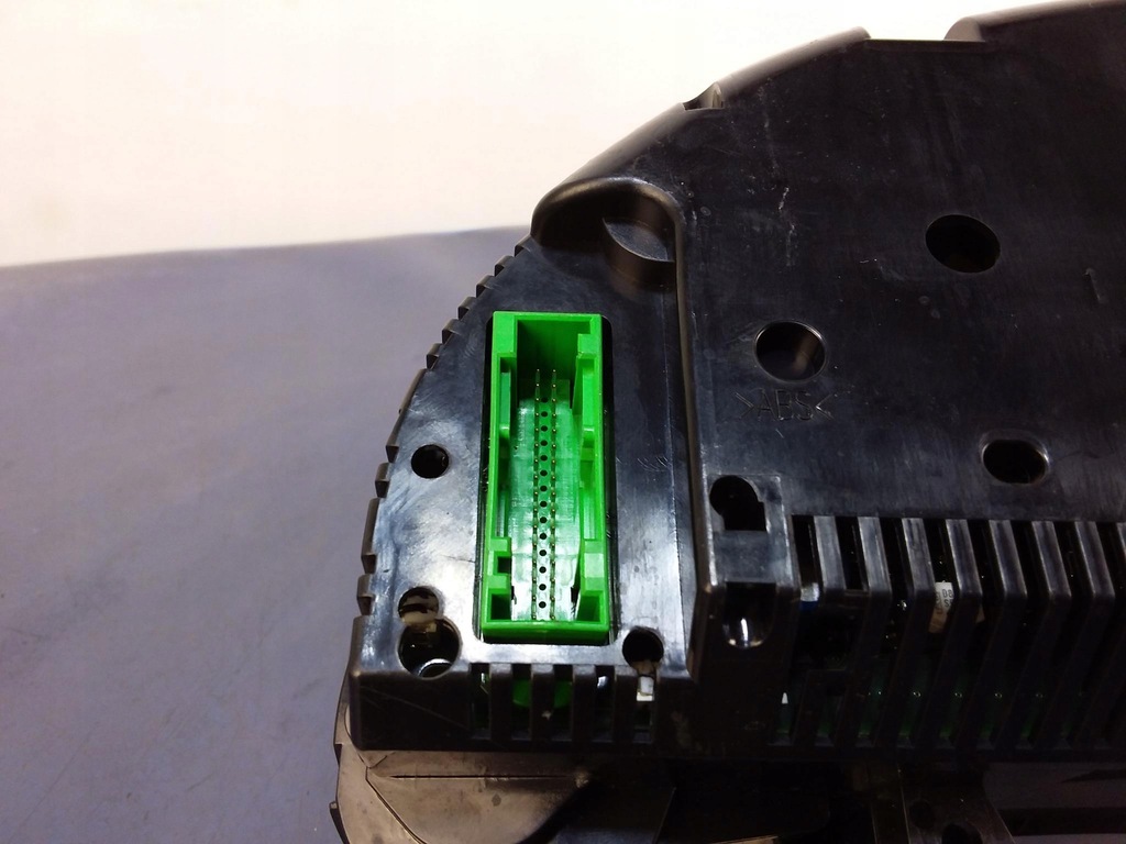 фото №10, Audi a4 b6 2.0 счетчик приборы цветной fis