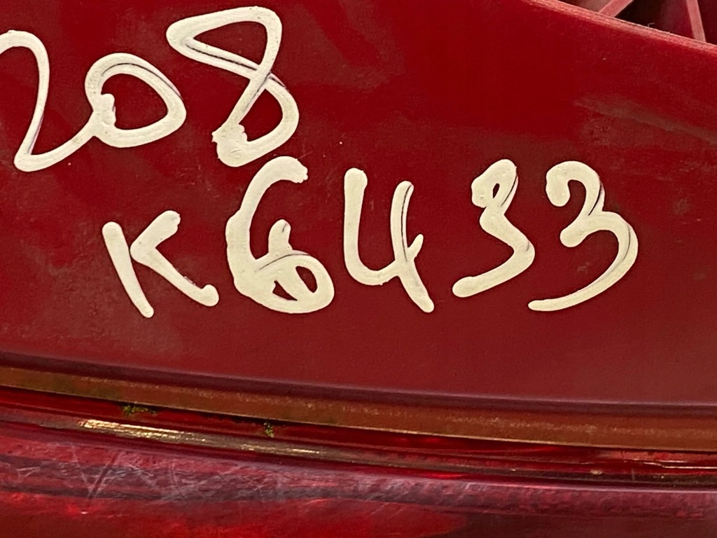 фото №7, Peugeot 208 2013 ліва сторона лампа задня