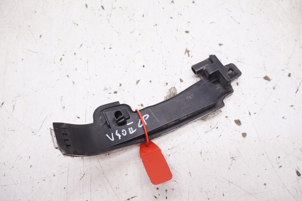 Поворотник дзеркало лівий перед volvo v60 i s60 ii 3100929 в Україні