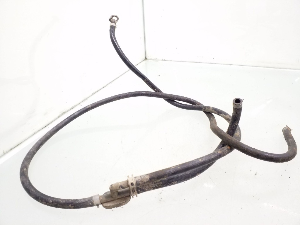 фото №1, 1997 opel vectra b шланг омывателя