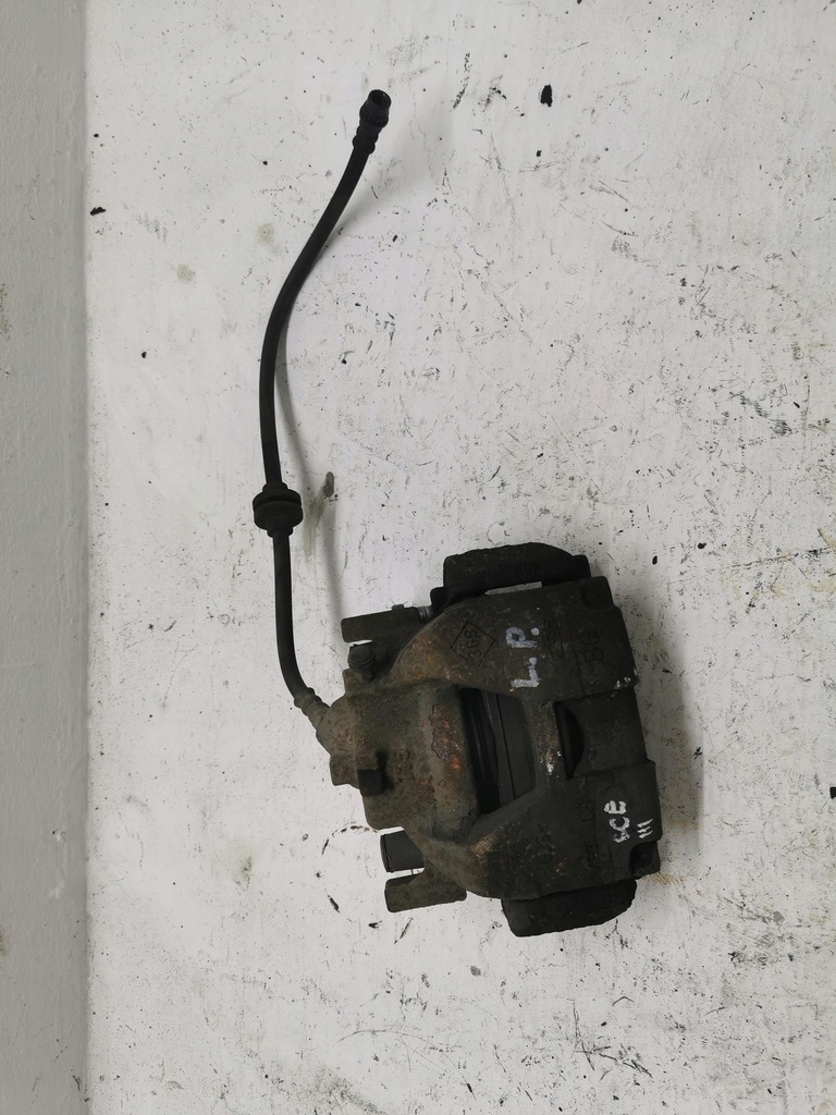 фото №1, Суппорт тормозной левый перед renault scenic iii eu