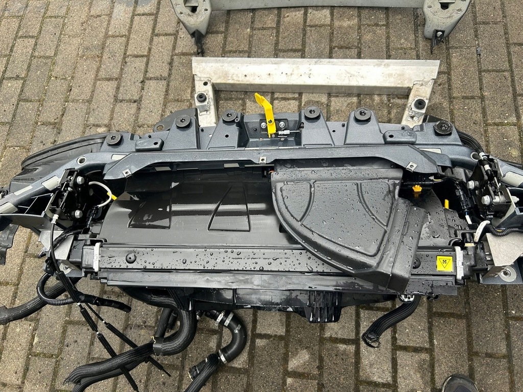 фото №7, Maserati levante lift 2022 2.0 hybrid 330km pas передний усилитель балка