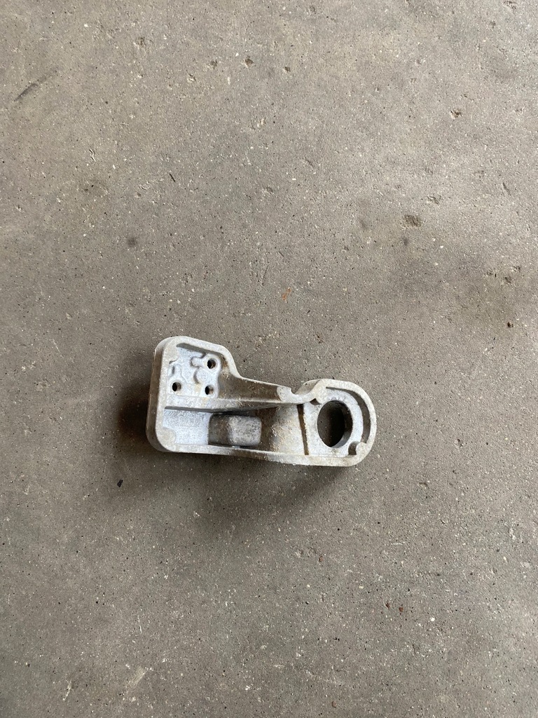 фото №1, Mercedes glc 253 кронштейн радіатора лівий