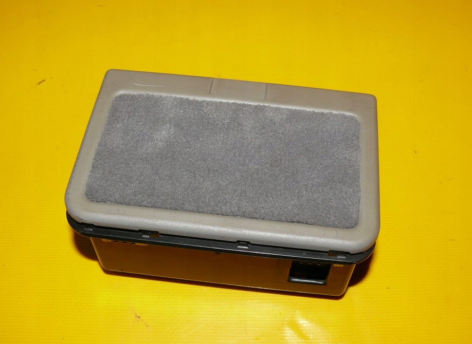 фото №1, Попільничка лівий правий задня mercedes w140 s-klasa