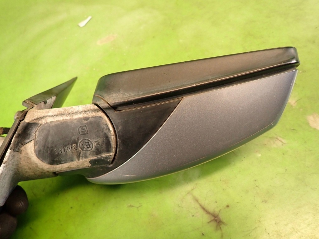 Дзеркало праве bmw e61 e60 05r 010748 39996 в Україні