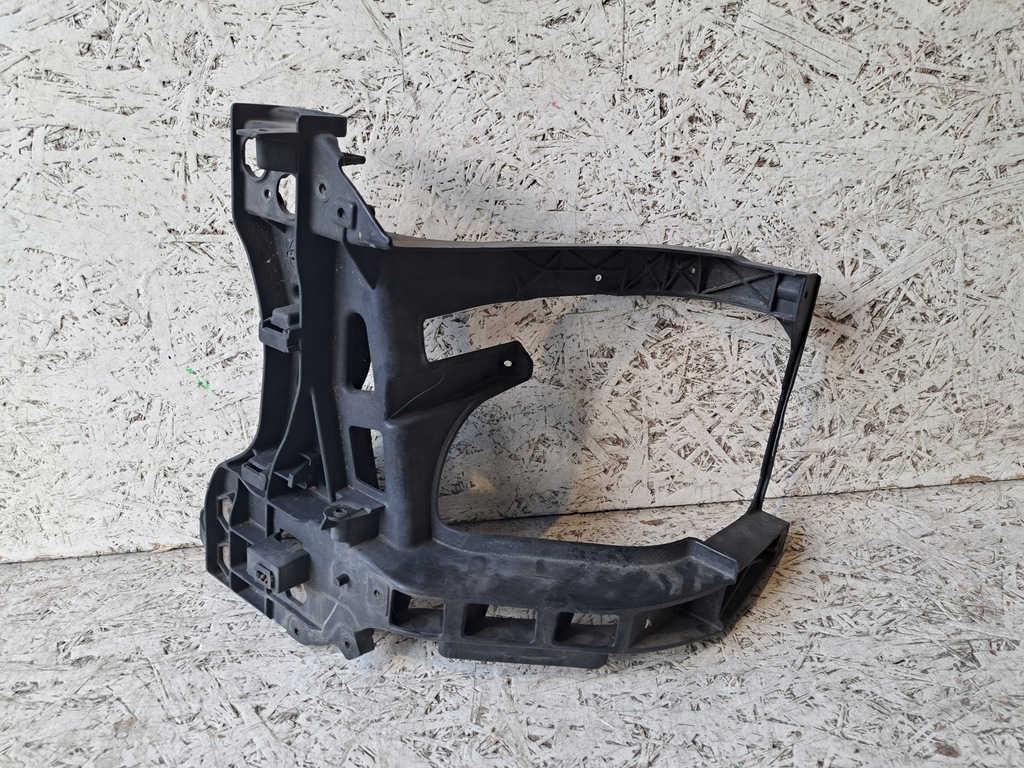 фото №1, Dodge ram панель фары лампы левый pas усилитель левая