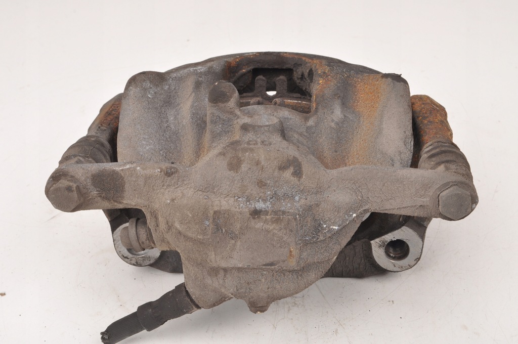 фото №6, Mercedes gla x156 lift суппорт тормозной левый перед