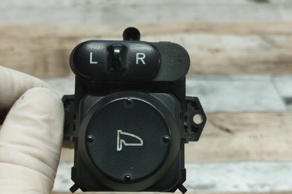 фото №1, Переключатель регулировки зеркал honda civic viii хэтчбек fn, fk