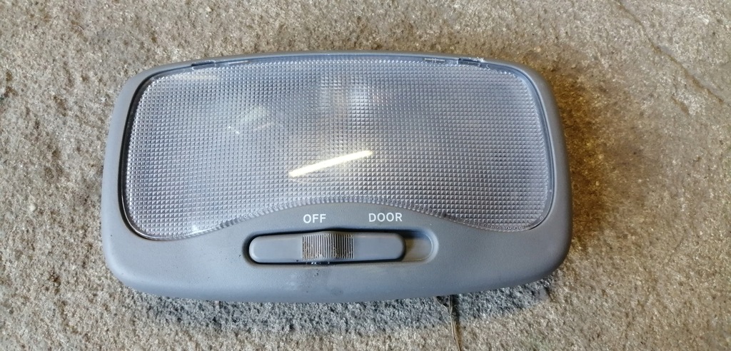 фото №1, Kia carnival ii 06-14 лампа стельовий