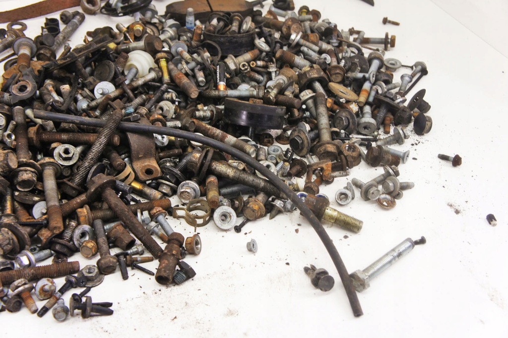 фото №5, Iy342 jeep compass болты гайки прокладки kpl