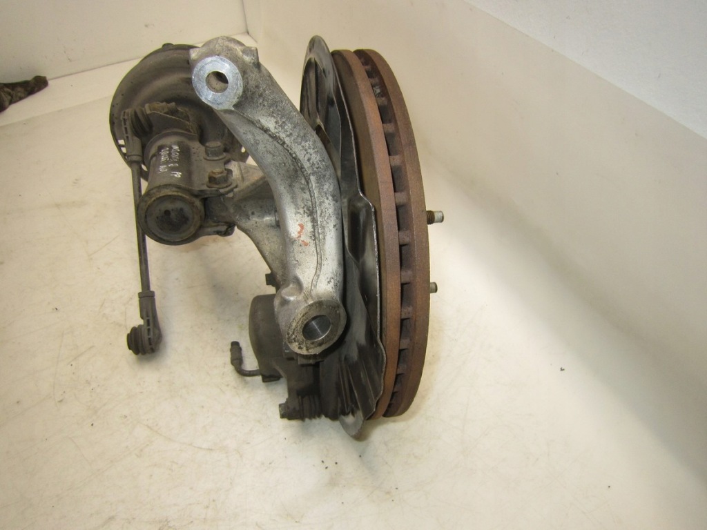 фото №3, Insignia b 2.0 cdti автоматическая коробка передач поворотный кулак правый перед