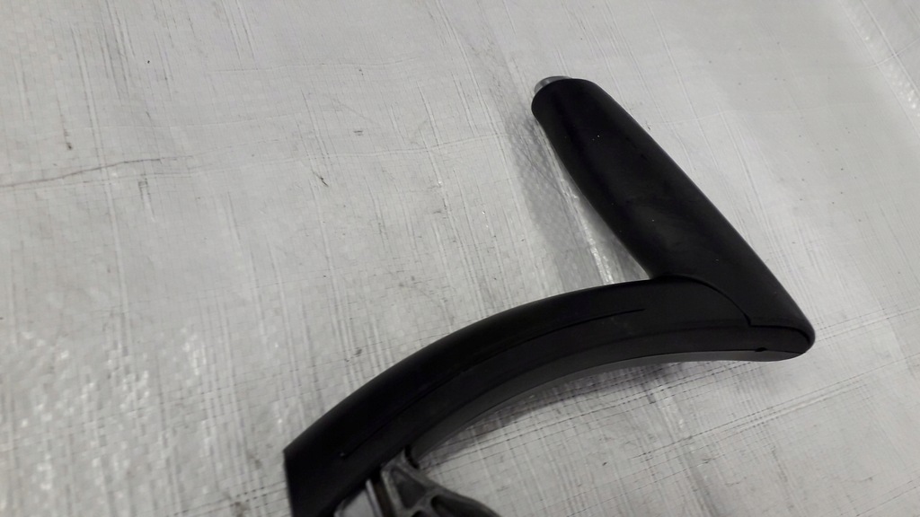 фото №10, Важіль гальма ручного audi a3 8p europa 8p0711303a