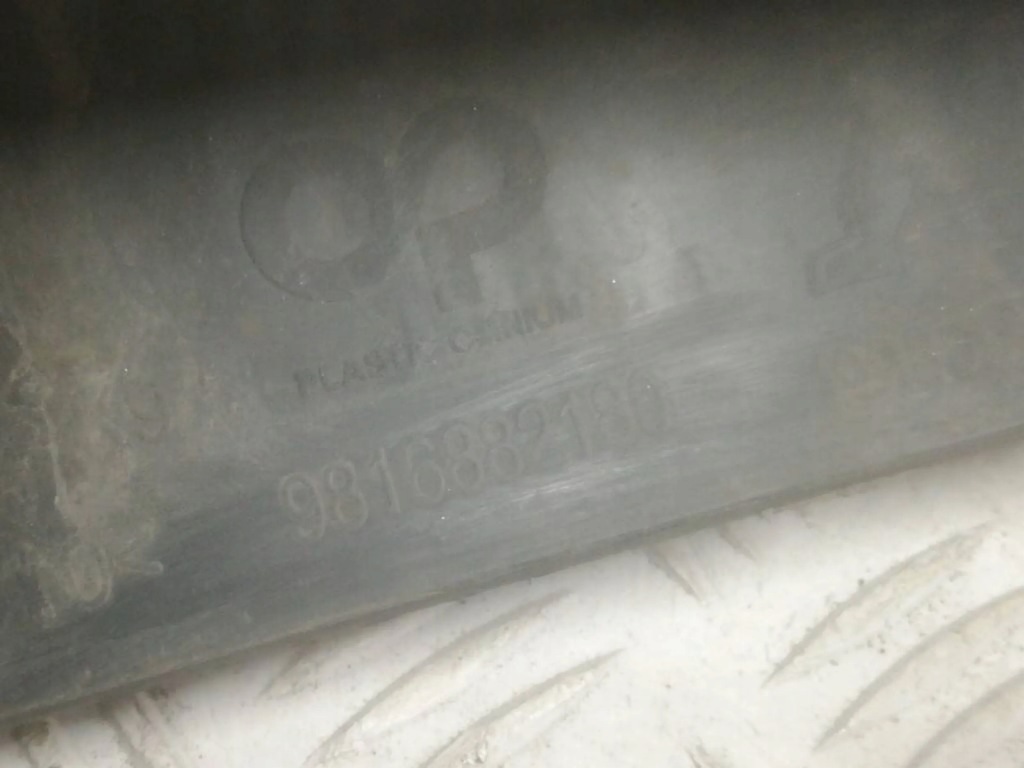 фото №2, Peugeot rifter 18- бампер перед передній dół