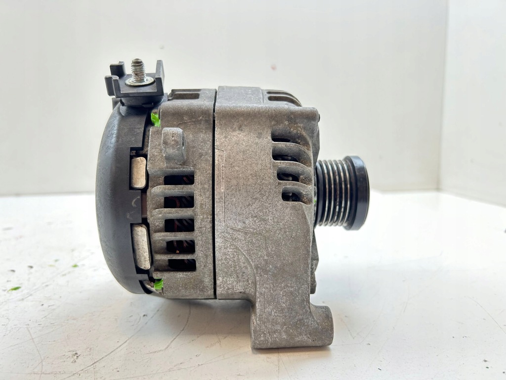 2016 bmw 4 f32 f33 генератор 760547805 Цена