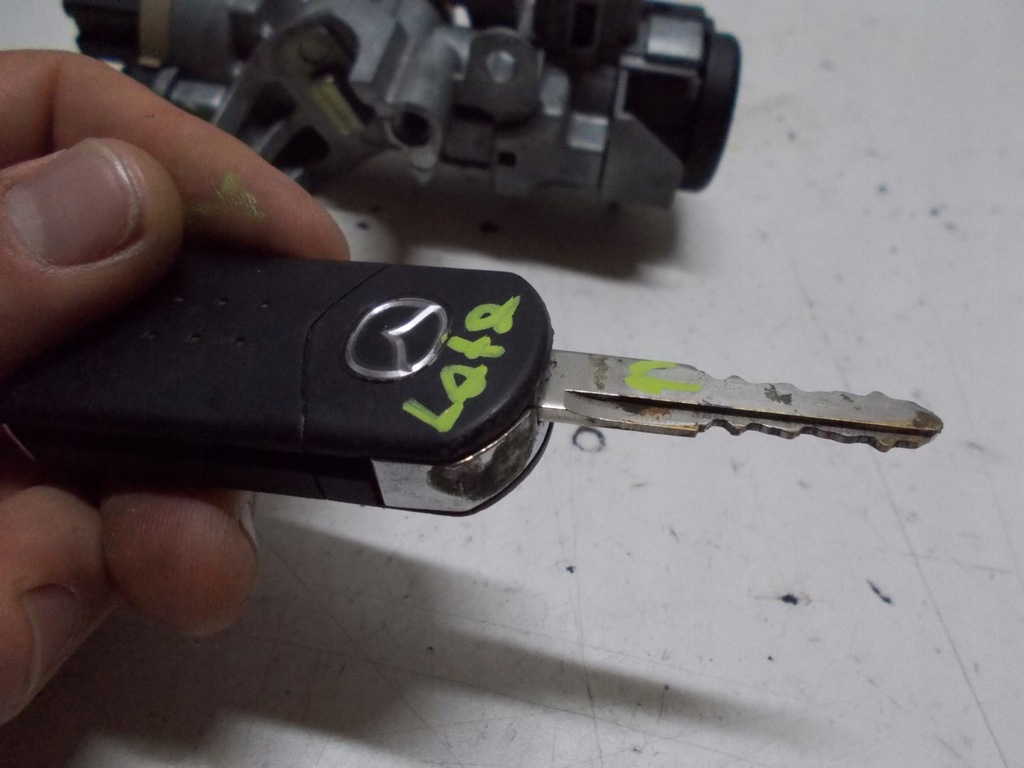 фото №3, Mazda rx8 замок запалювання з ключ