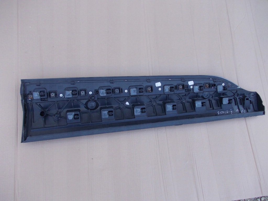 фото №4, Молдинг левая na передние дверь renault espace v 15