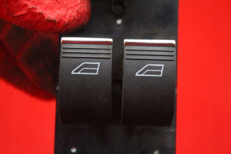 фото №8, Панель керування вікон eu c1bt14a132aa ford fiesta mk7 3d 08-17