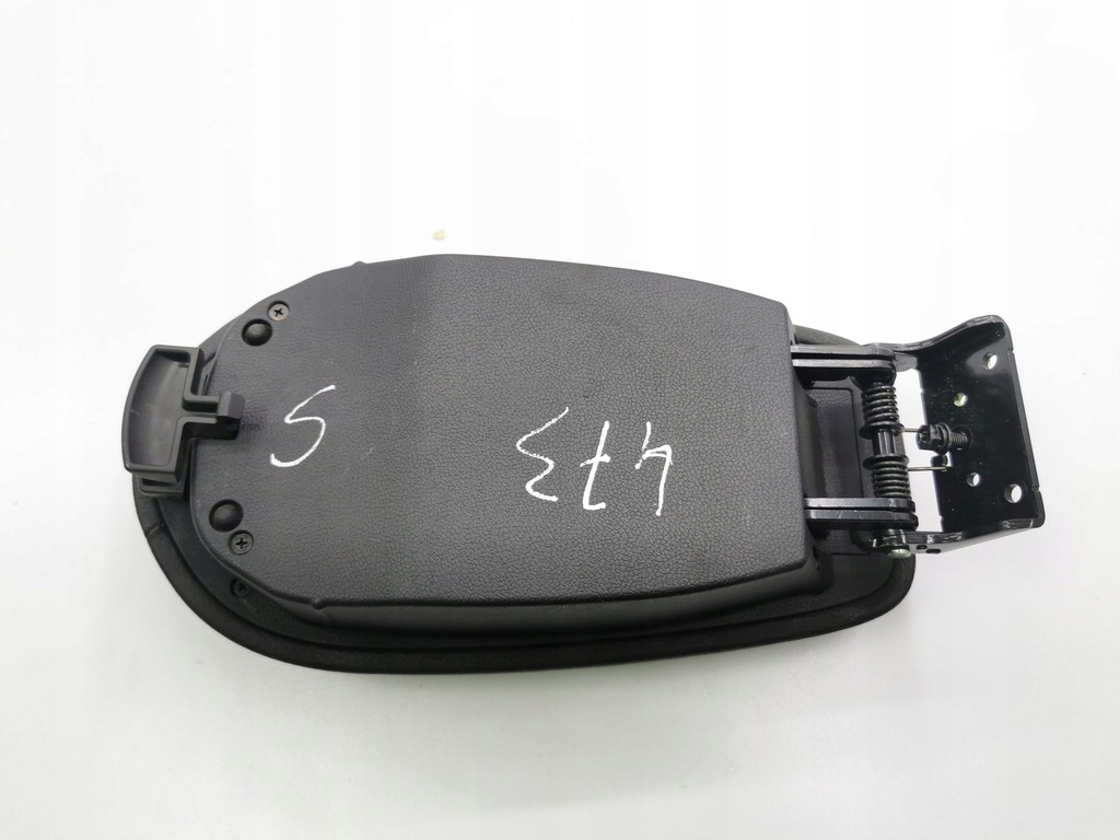 фото №6, Hyundai veloster 2012 подлокотники