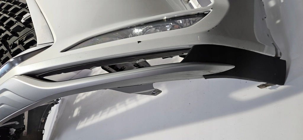 Бампер передний решётка радиатора lexus rx iv lift 19- pdc Киев