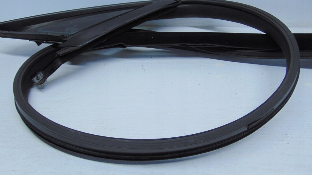 фото №4, | mercedes w207 прокладка двері права + скло