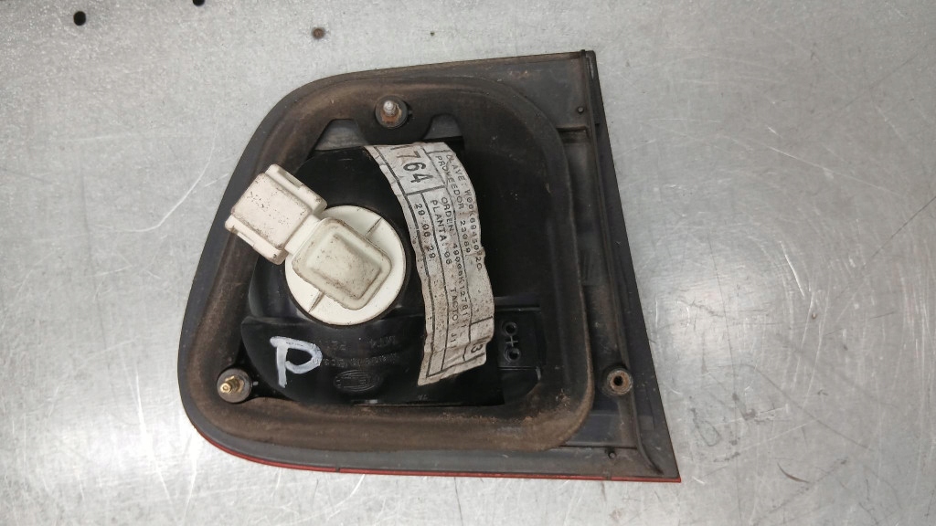 фото №6, Лампа правая w крышка seat ibiza ii 00r 1.4b