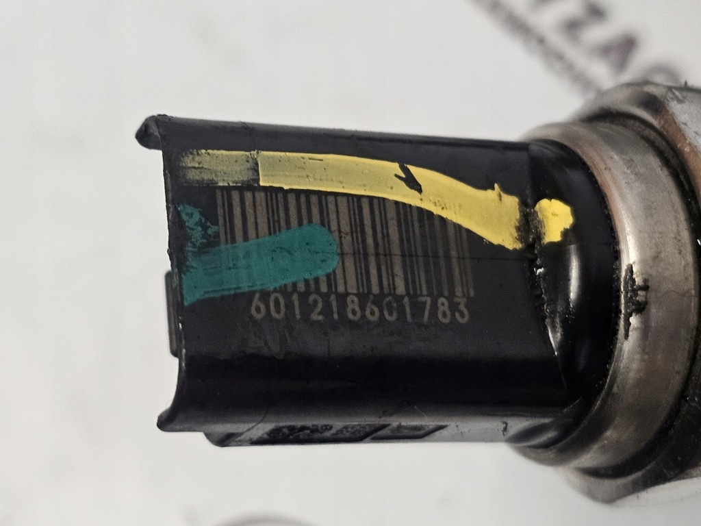 Купить Dacia duster 1.5 dci k9k896 eu5 continental 13r молдинг впрыскная 8200704217