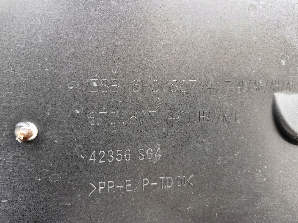 фото №8, Seat ibiza v 6f 17- бампер задняя задний 6f0807417 спойлер